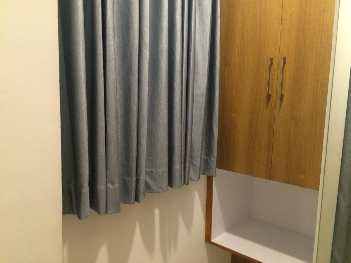 The Galaxy Suites Kochi Esterno foto